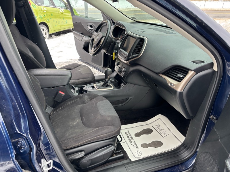 Jeep Cherokee Latitude 4WD 2016