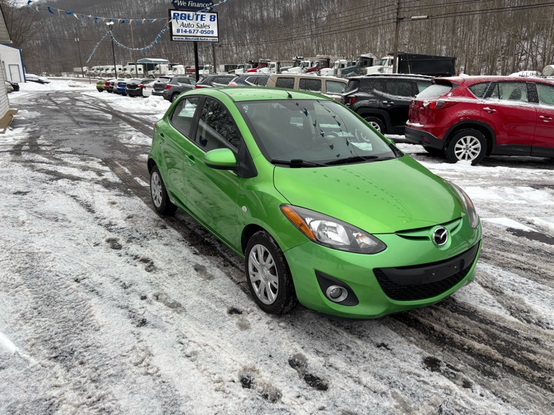 Mazda MAZDA2 Sport 2011