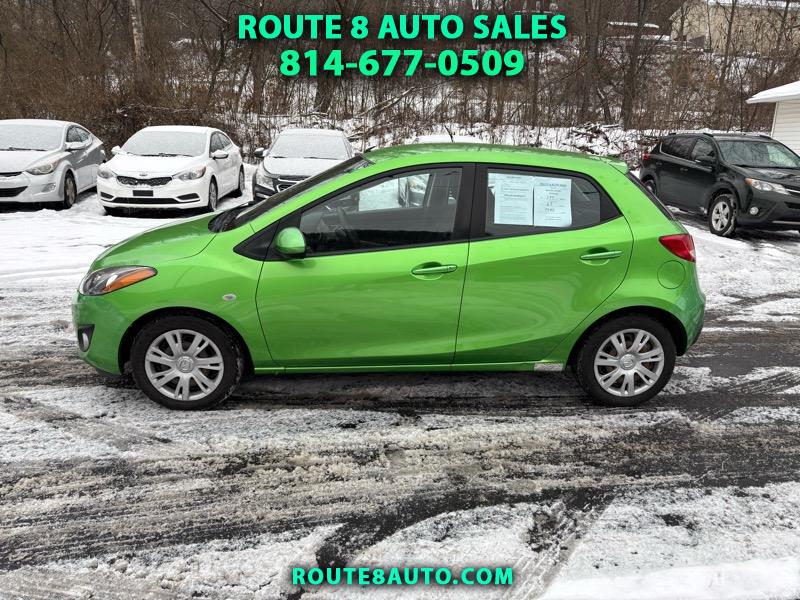 2011 Mazda Mazda2 Sport's photo