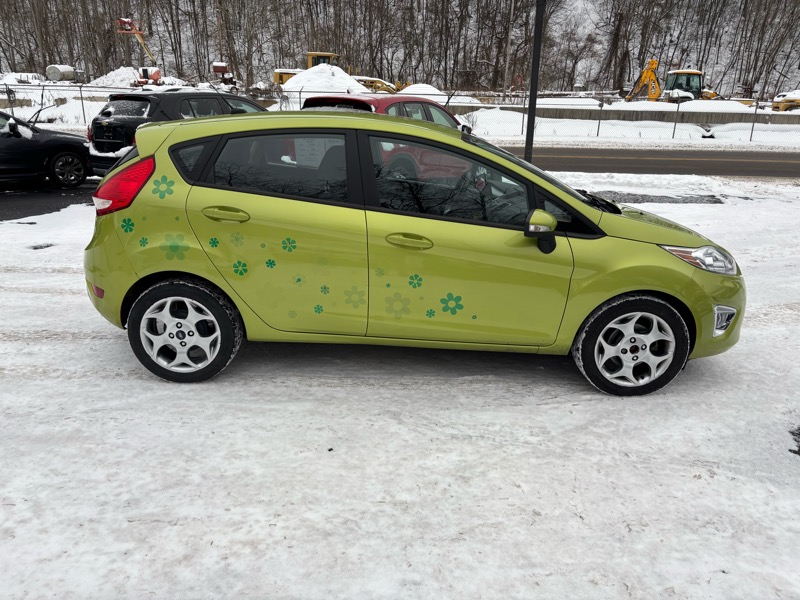 Ford Fiesta SES Hatchback 2011