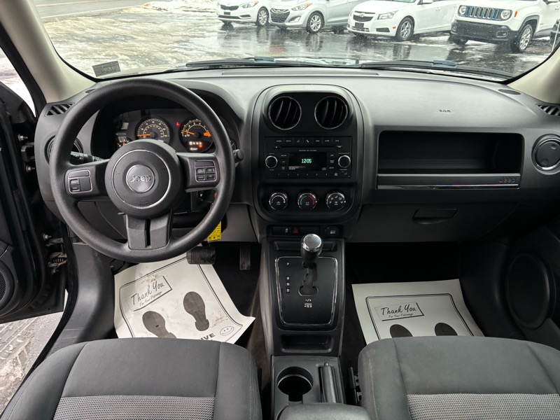 Jeep Patriot Sport 2WD 2014