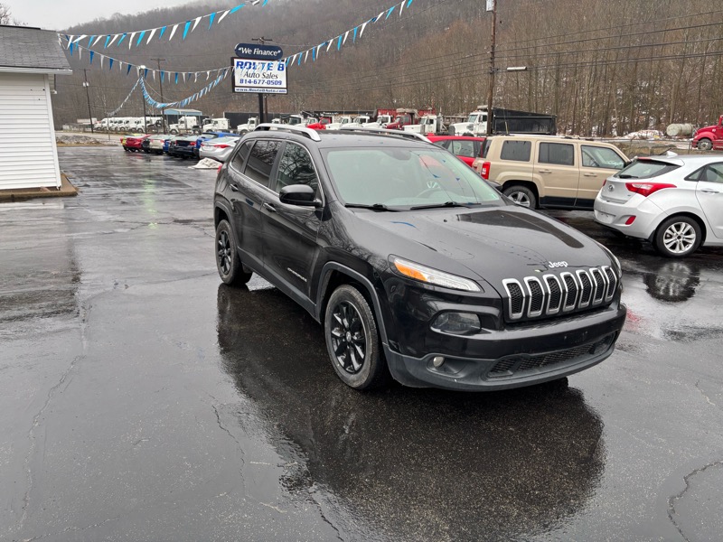 Jeep Cherokee Latitude FWD 2015
