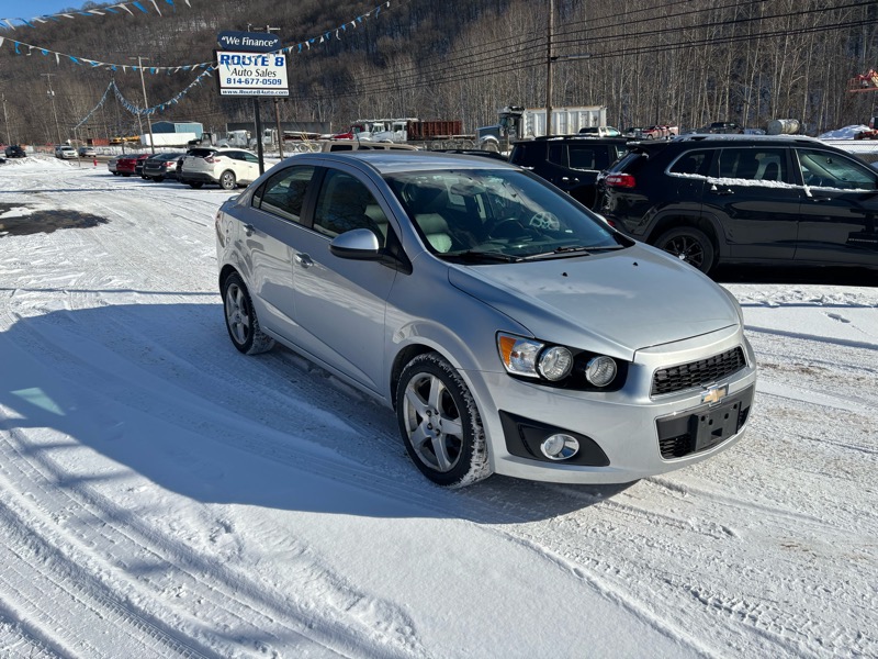 Chevrolet Sonic LTZ Auto Sedan 2015