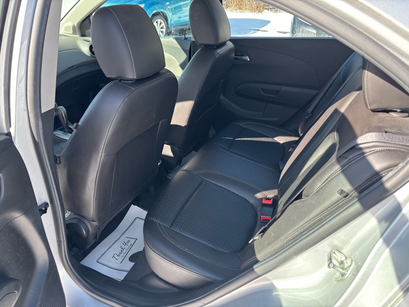 Chevrolet Sonic LTZ Auto Sedan 2015