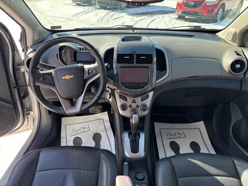 Chevrolet Sonic LTZ Auto Sedan 2015