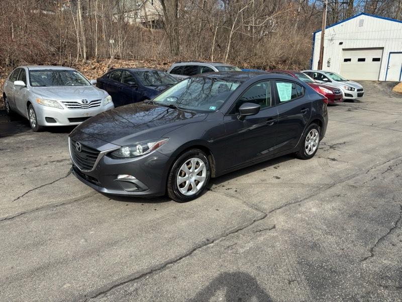 Mazda MAZDA3 i Sport MT 4-Door 2016