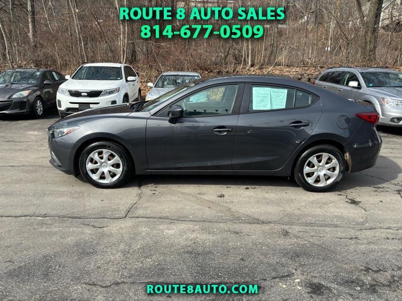 2016 Mazda MAZDA3 i Sport AT 4-Door