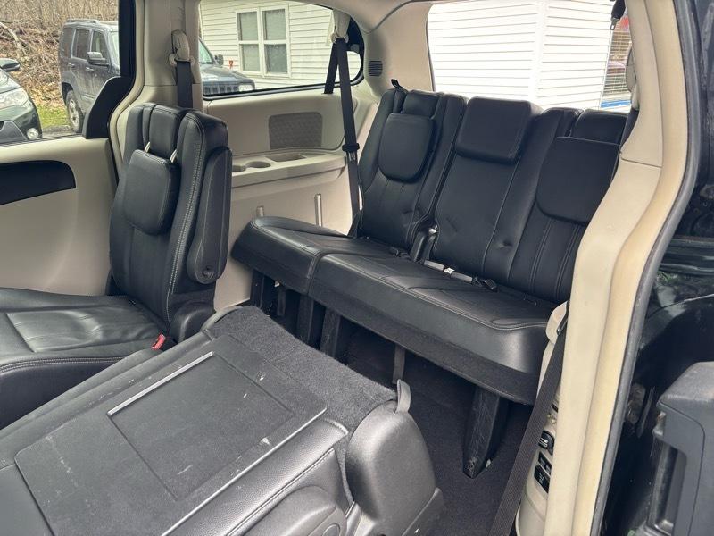 Chrysler Town & Country Touring 2016