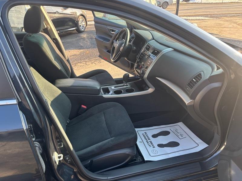 Nissan Altima 2.5 SV 2015