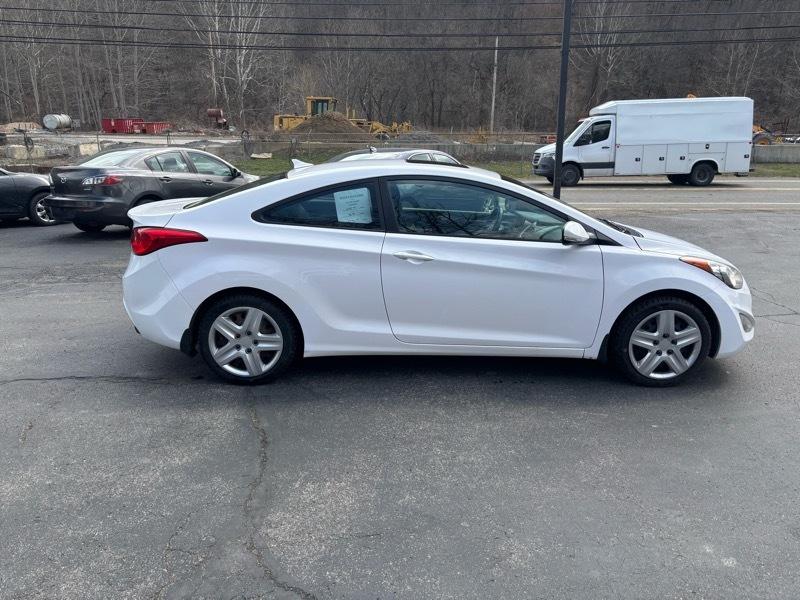 Hyundai Elantra GS Coupe A/T 2013