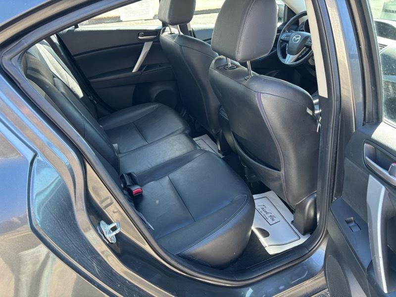 Mazda MAZDA3 I Grand Touring 4-Door 2013