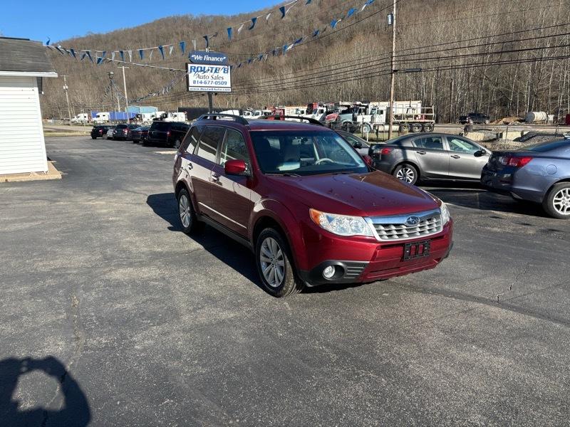 Subaru Forester 2.5X Premium 2011