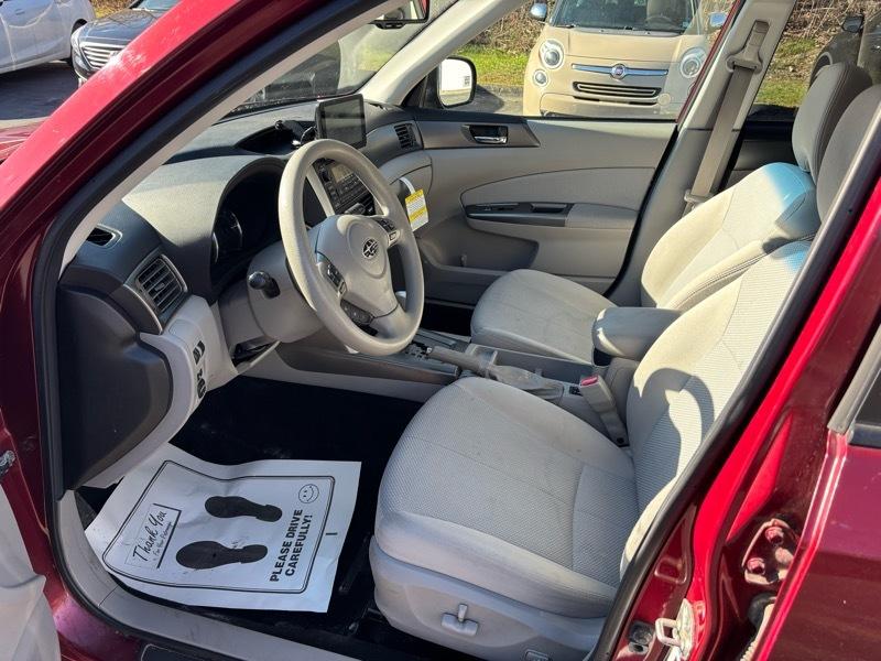 Subaru Forester 2.5X Premium 2011