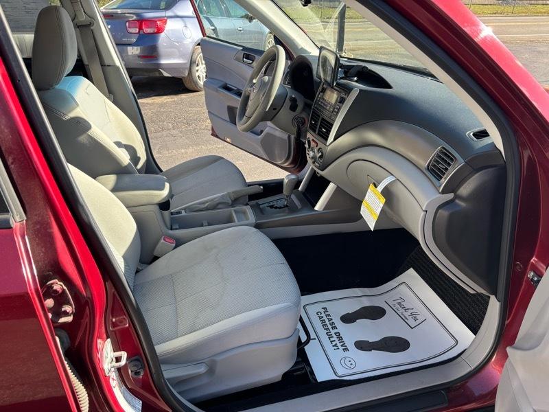 Subaru Forester 2.5X Premium 2011