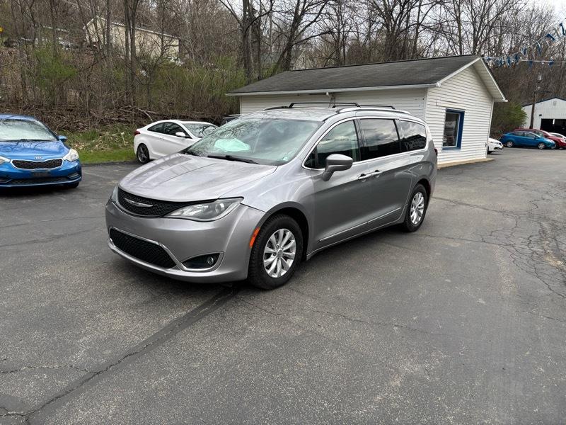 Chrysler Pacifica Touring-L 2019