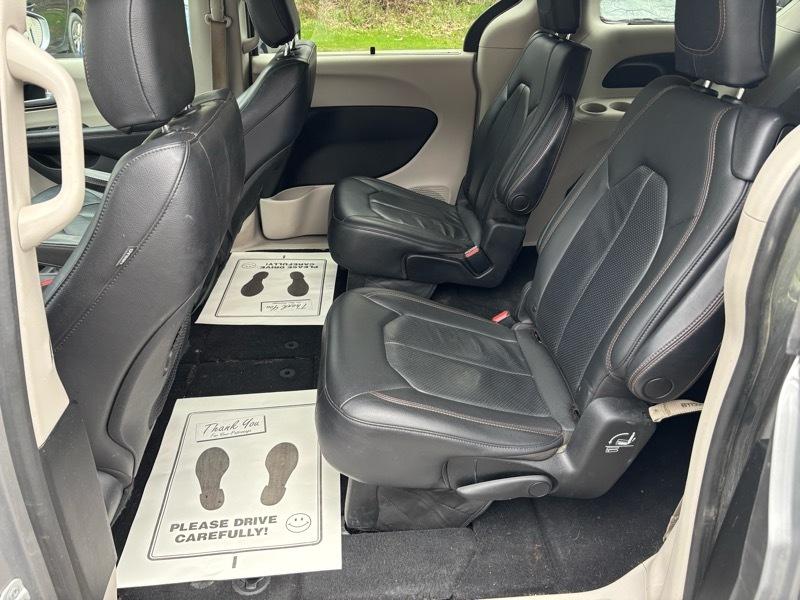 Chrysler Pacifica Touring-L 2019