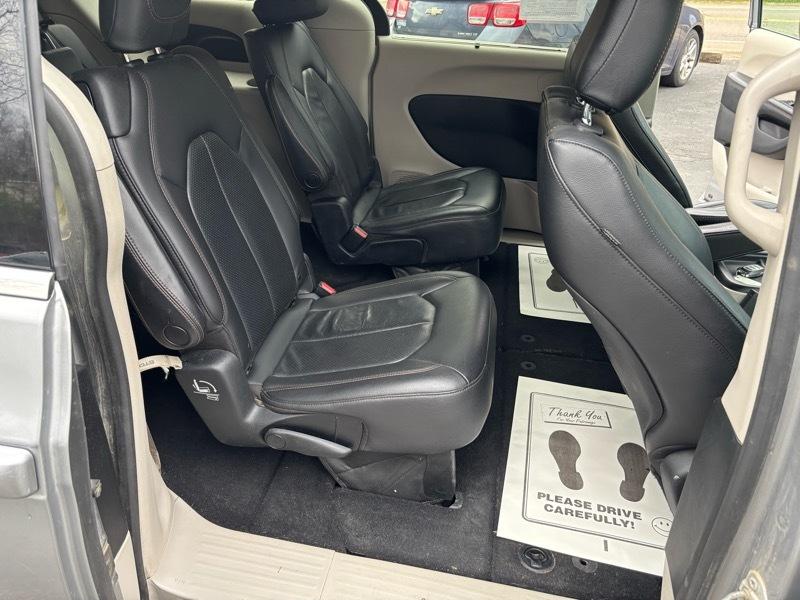 Chrysler Pacifica Touring-L 2019