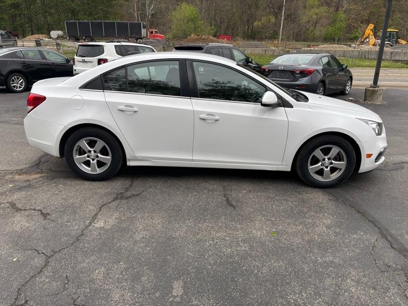 Chevrolet Cruze 1LT Auto 2015
