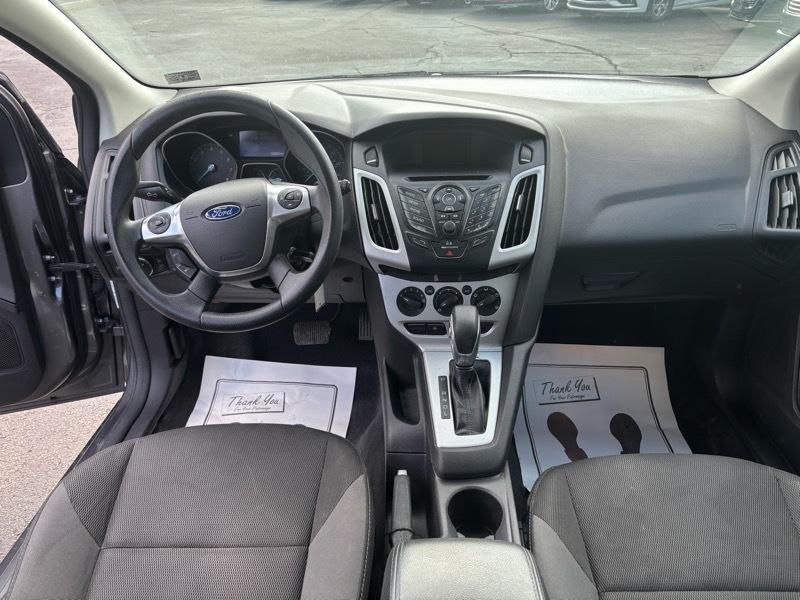 Ford Focus SE Hatch 2014