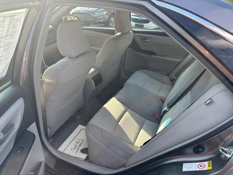 Toyota Camry LE 4D Sedan 2015