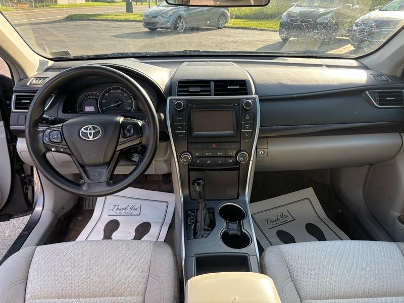 Toyota Camry LE 4D Sedan 2015
