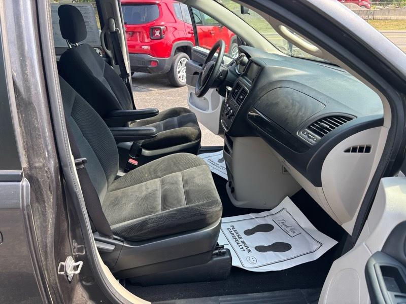 Dodge Grand Caravan SE 2017