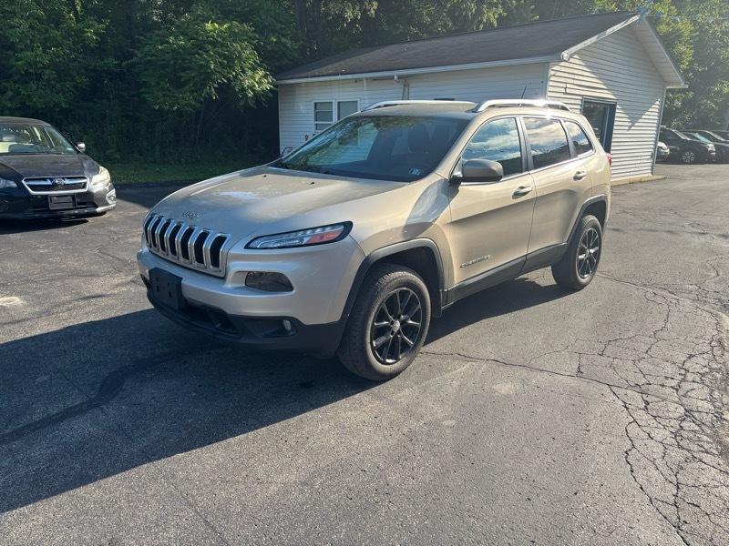 Jeep Cherokee Latitude 4WD 2014