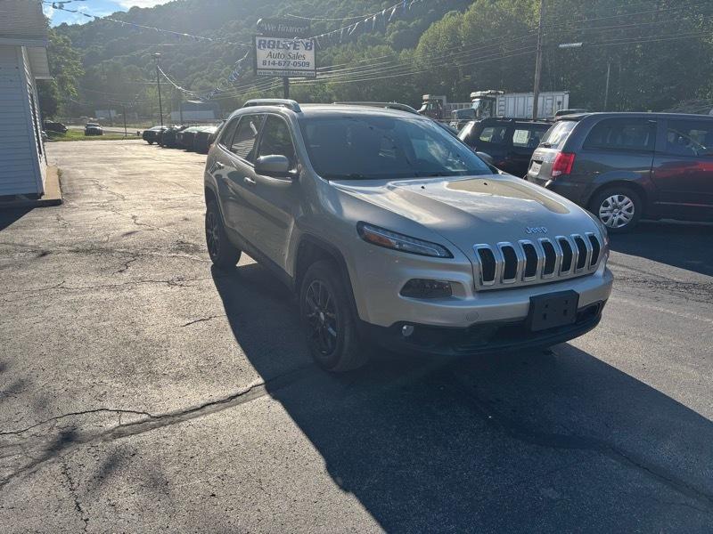 Jeep Cherokee Latitude 4WD 2014