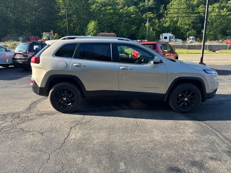 Jeep Cherokee Latitude 4WD 2014