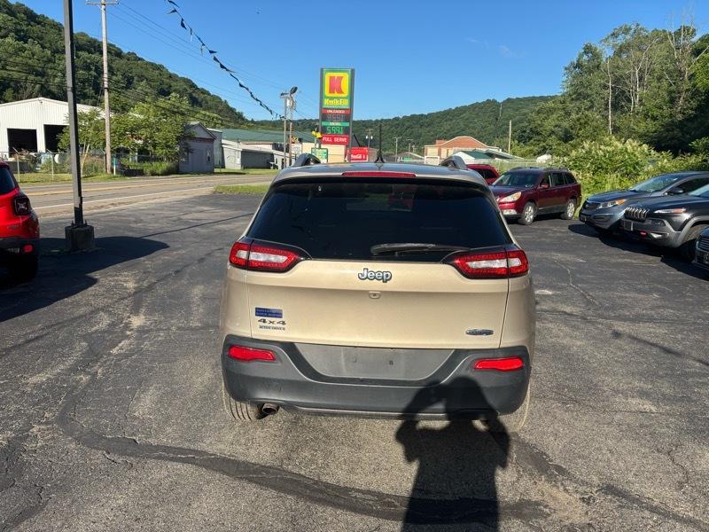 Jeep Cherokee Latitude 4WD 2014