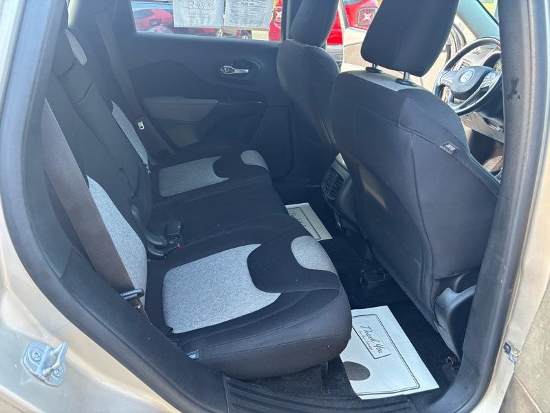 Jeep Cherokee Latitude 4WD 2014