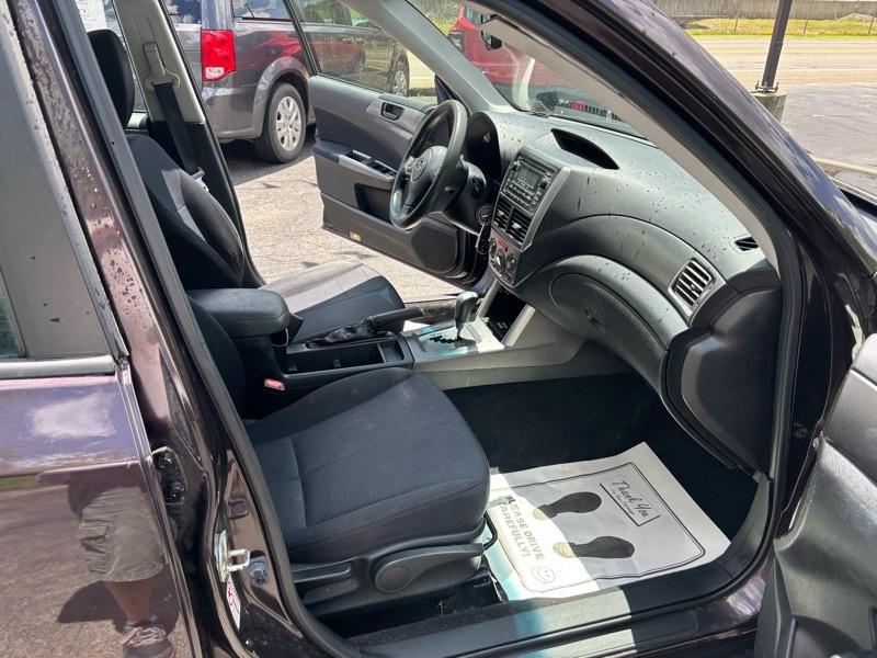 Subaru Forester 2.5X 2013