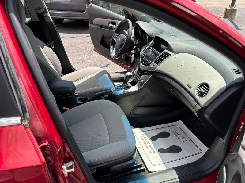 Chevrolet Cruze 1LT 2011