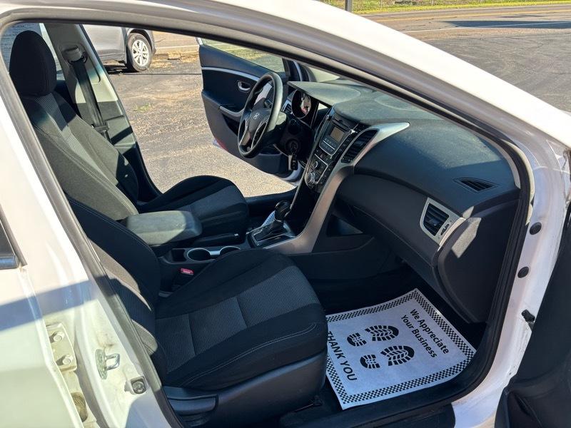 Hyundai Elantra GT A/T 2015