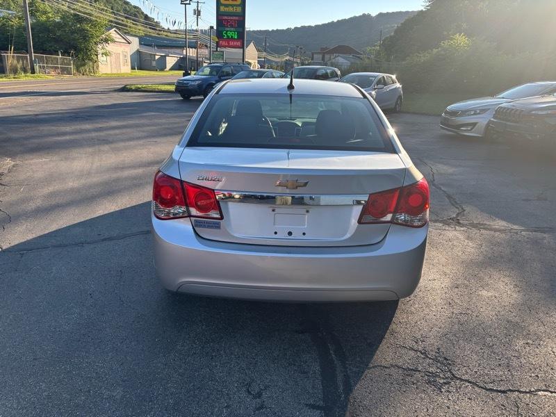 Chevrolet Cruze LS Auto 2014