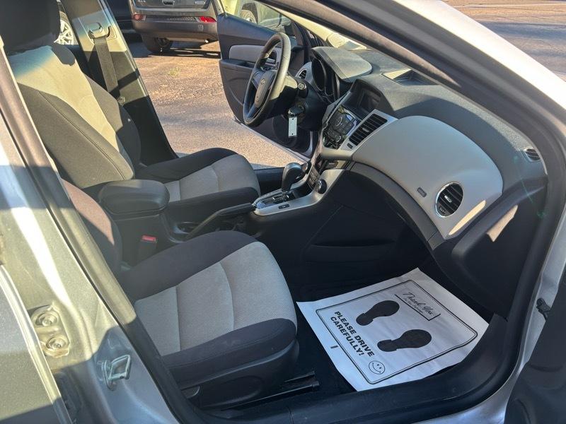 Chevrolet Cruze LS Auto 2014