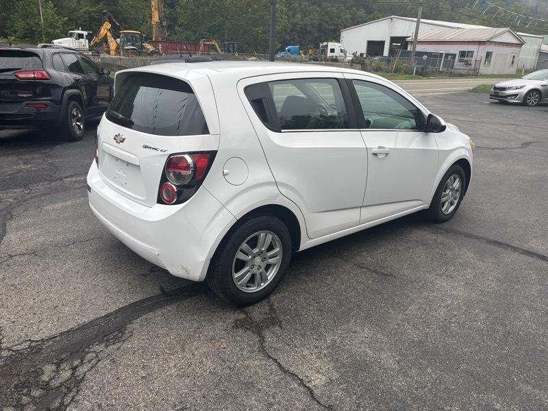 Chevrolet Sonic LT Auto 5-Door 2016