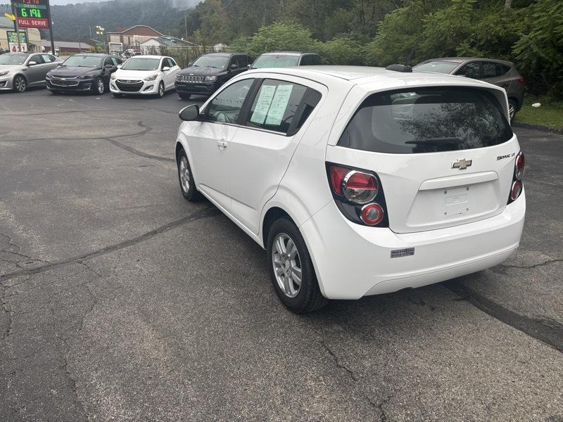 Chevrolet Sonic LT Auto 5-Door 2016