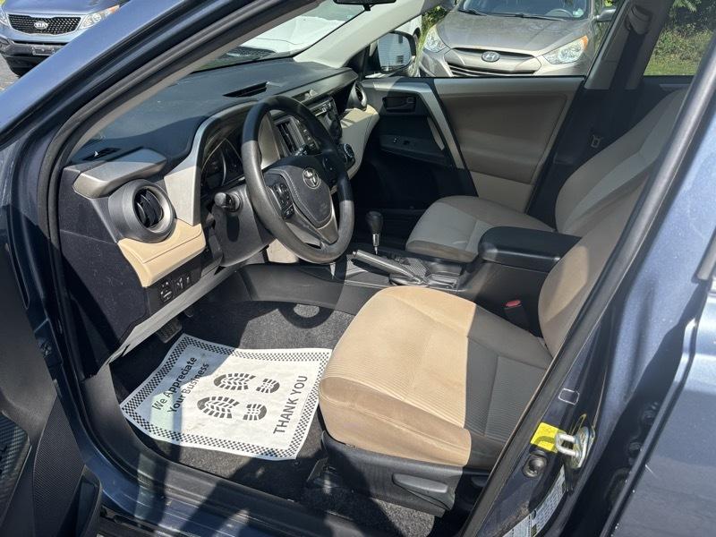 Toyota RAV4 LE AWD 2013