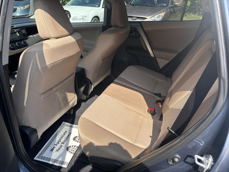 Toyota RAV4 LE AWD 2013