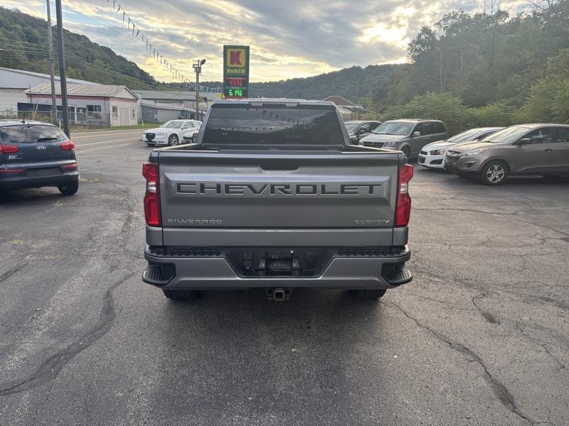 Chevrolet Silverado 1500 Custom Double Cab 4WD 2020