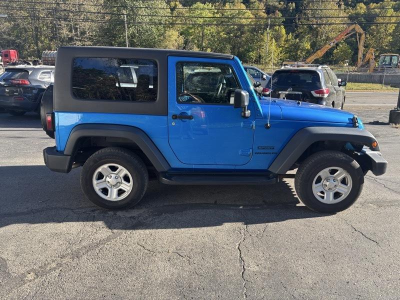 Jeep Wrangler Sport 4WD 2016
