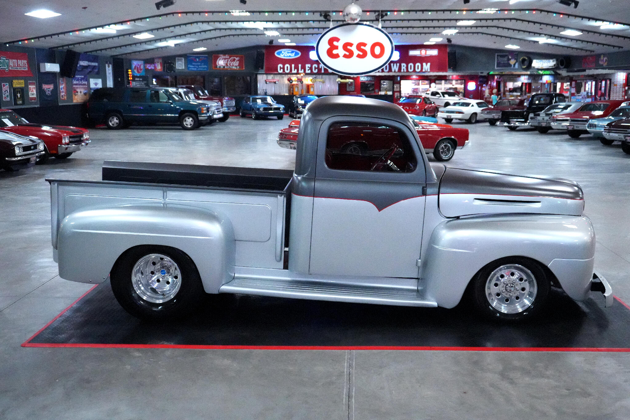 1949 Ford F-1 24