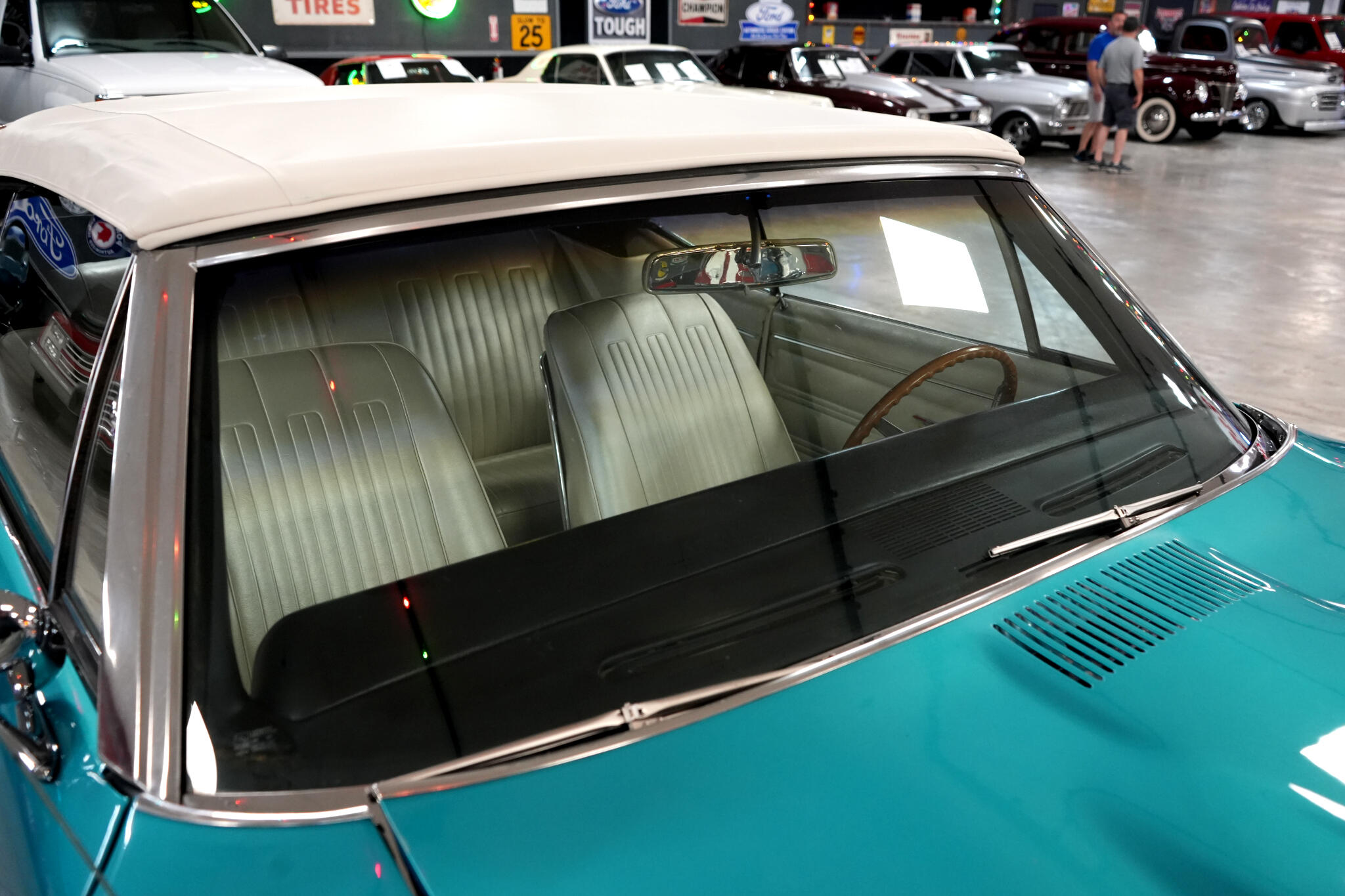 1968 Pontiac GTO 40