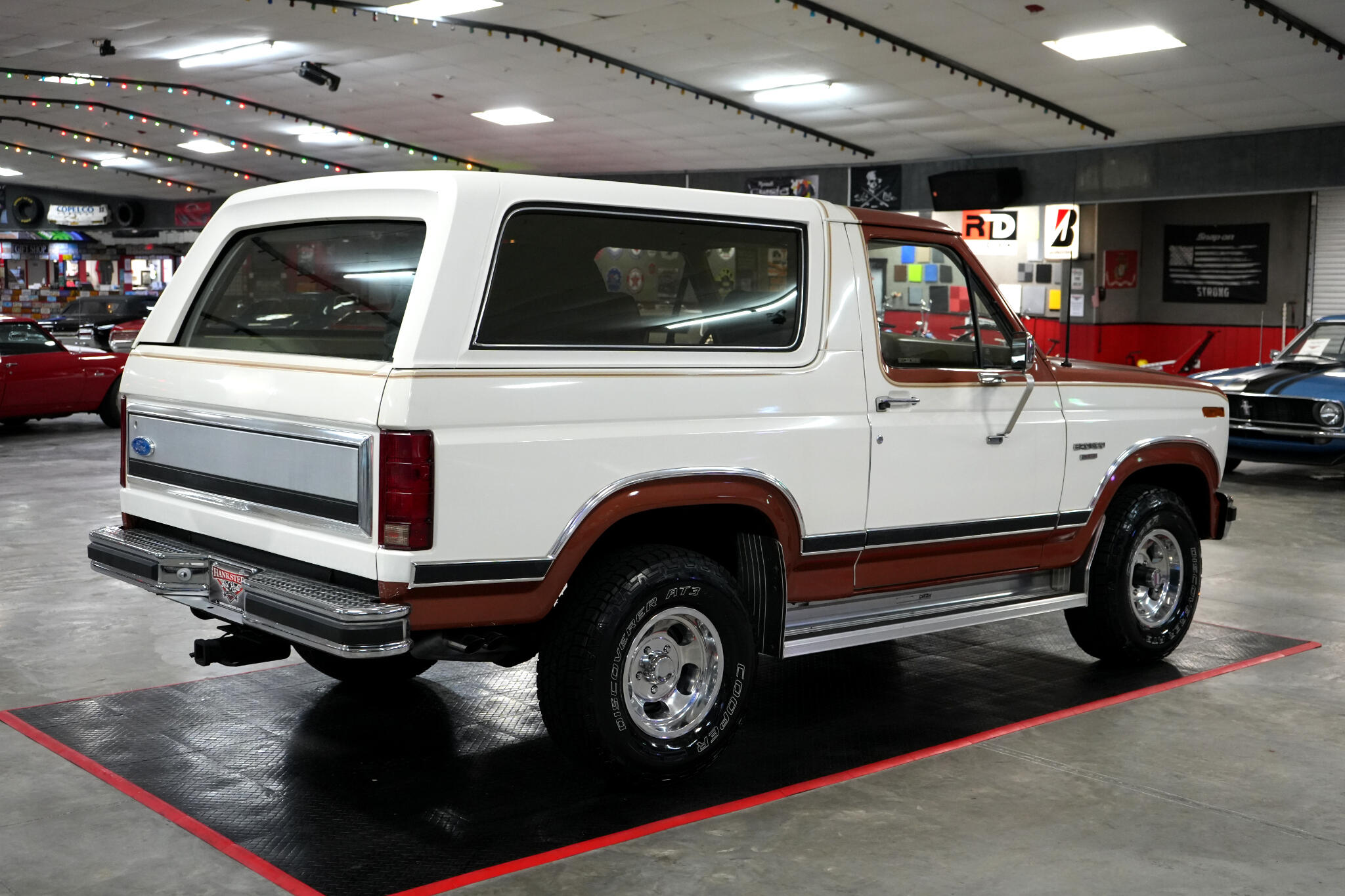 1984 Ford Bronco 7