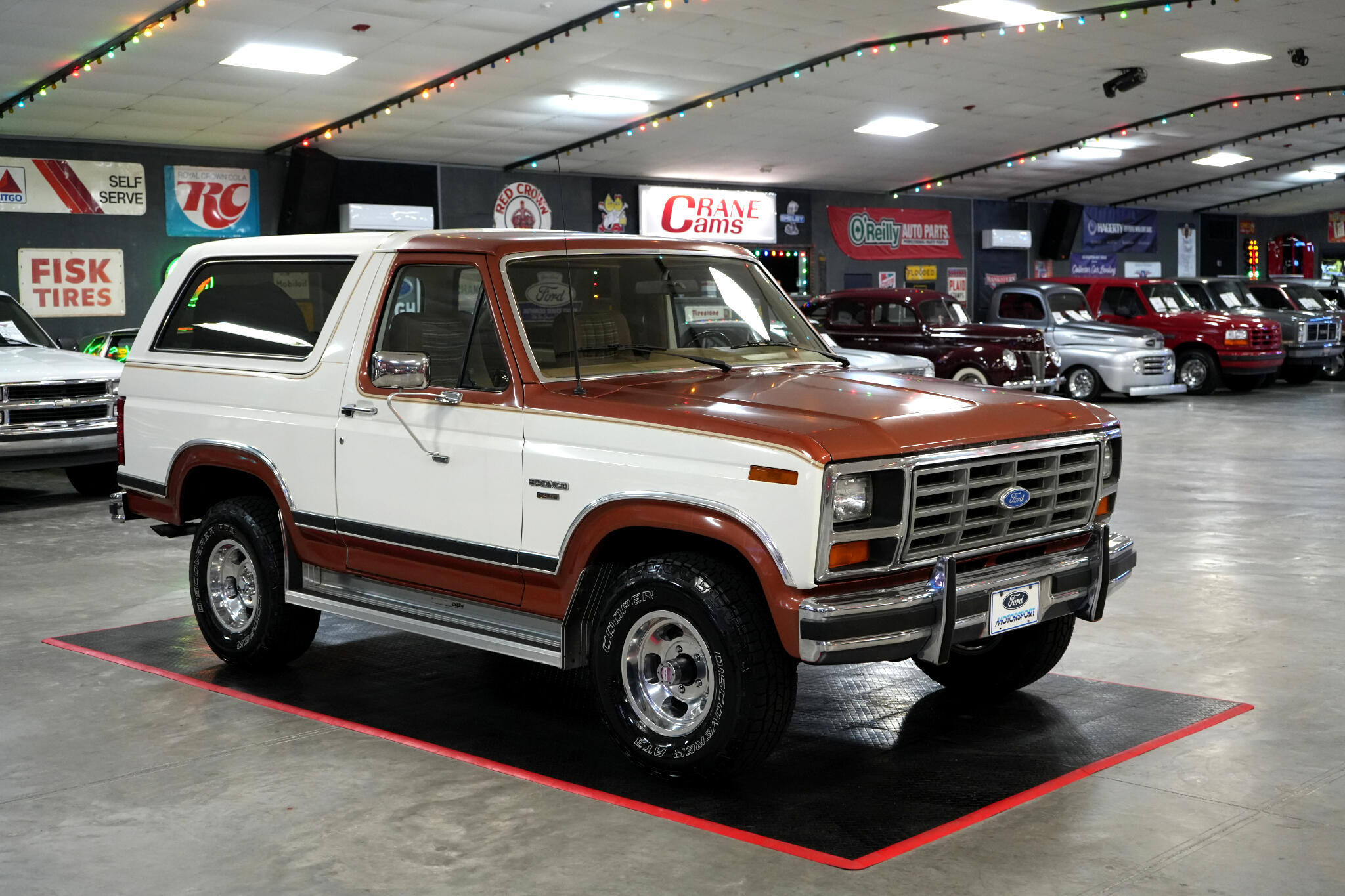 1984 Ford Bronco 9