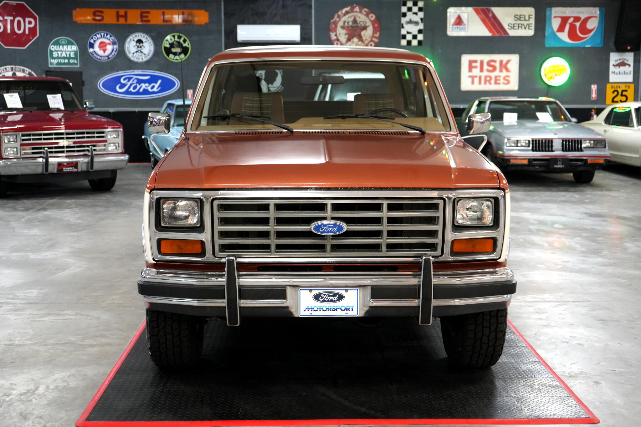 1984 Ford Bronco 10