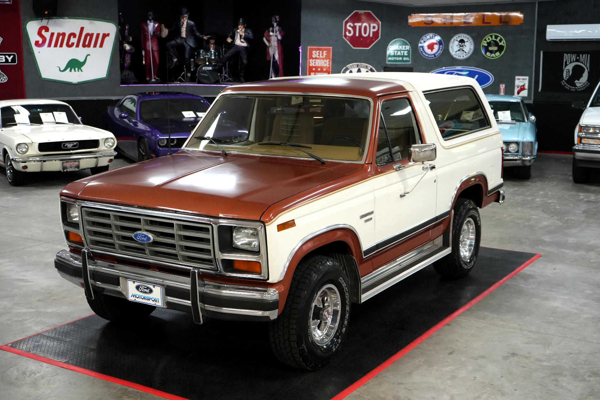 1984 Ford Bronco 11