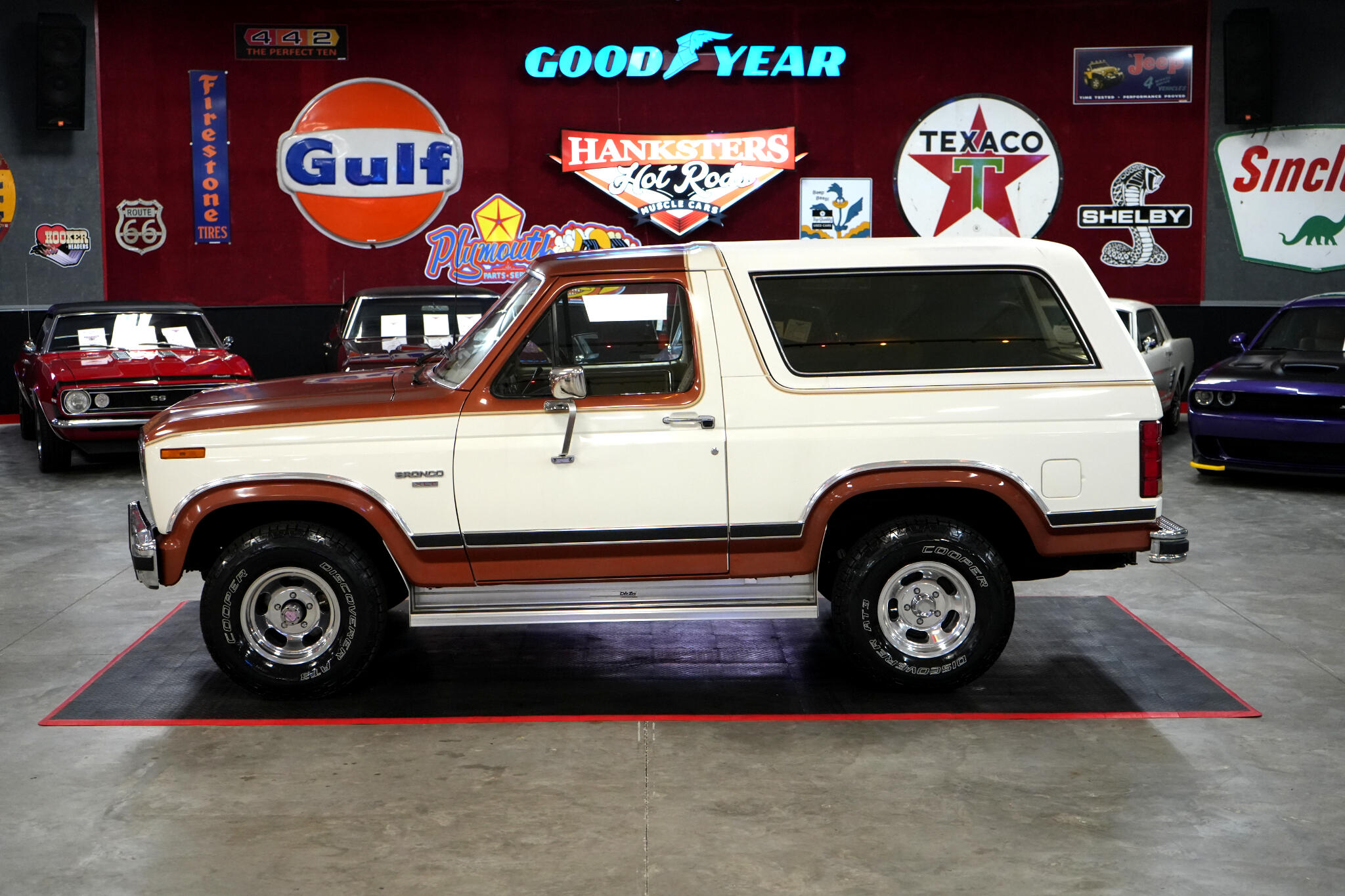 1984 Ford Bronco 12