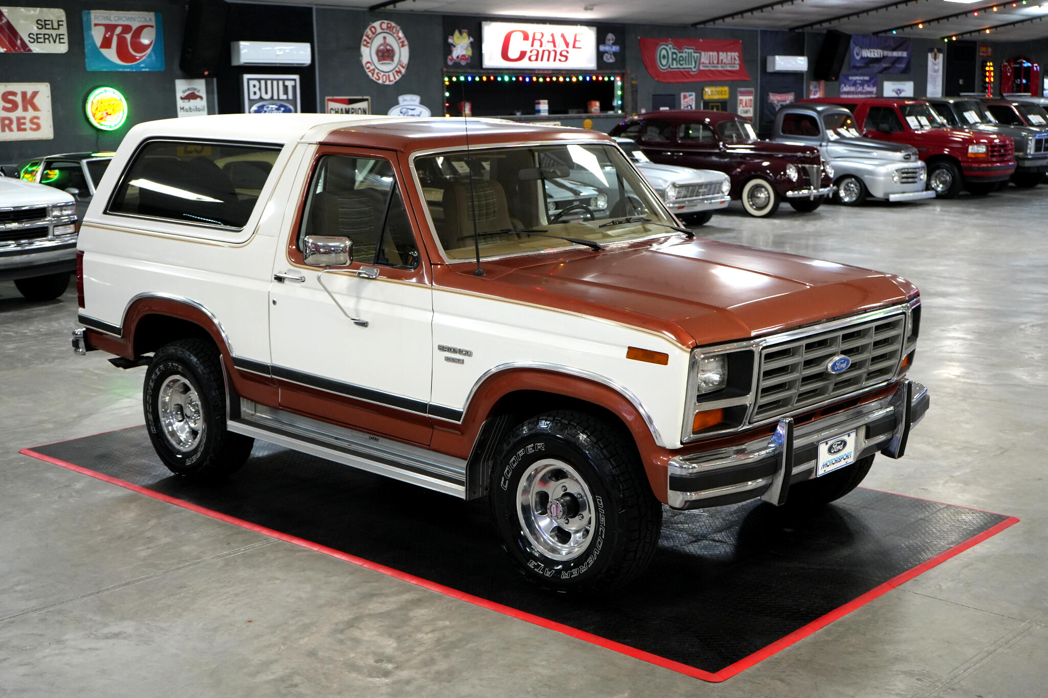 1984 Ford Bronco 17
